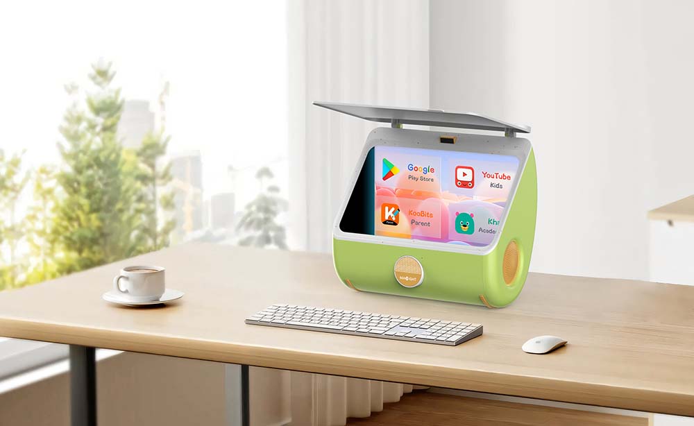 MAXIGHT Kid Edition seen from the front